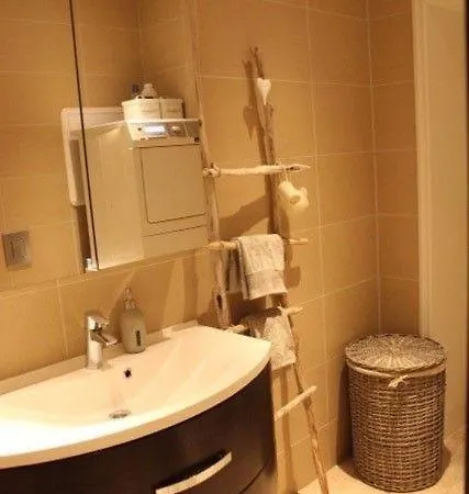 Apartment Center *